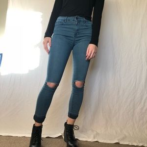 High waisted jeans